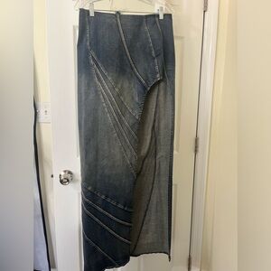 Denim maxi skirt with high slit